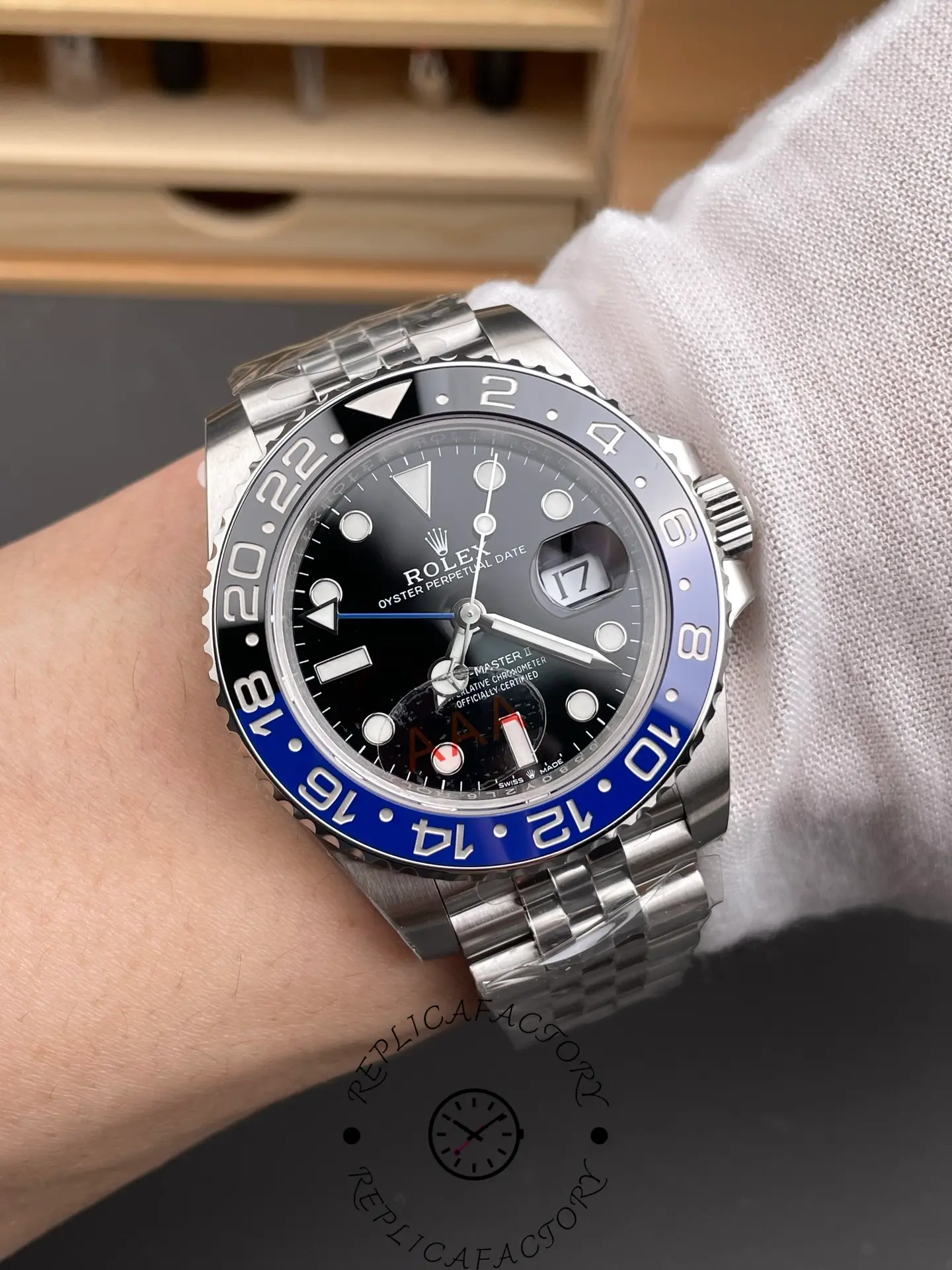 Replica Rolex GMT-Master II 126710BLNR Black Dial Batman Bezel 40MM Mens Watch - QualitySwissReplica