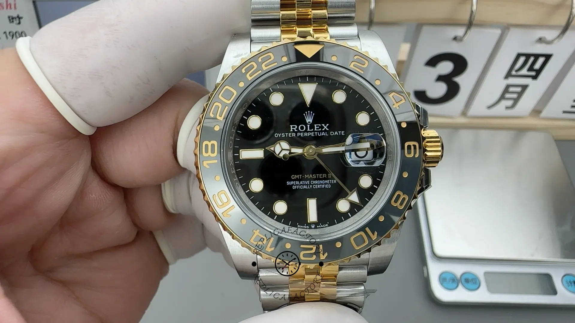 Replica Rolex GMT Master II Black Dial Steel 18kt Yellow Gold 126713GRNR 0001 Men's Watch - QualitySwissReplica