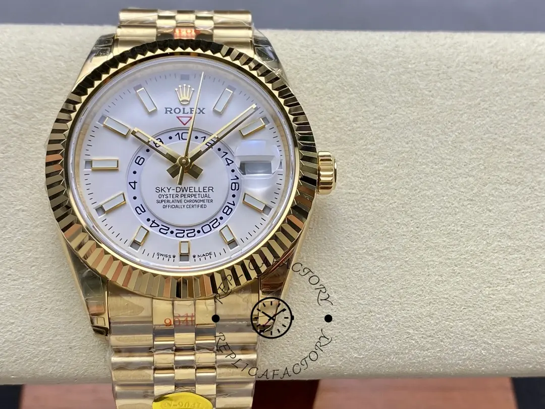 Replica Rolex Sky Dweller 42 Yellow Gold GMT White Dial Jubilee Style M336938 0006 Men's Watch - QualitySwissReplica