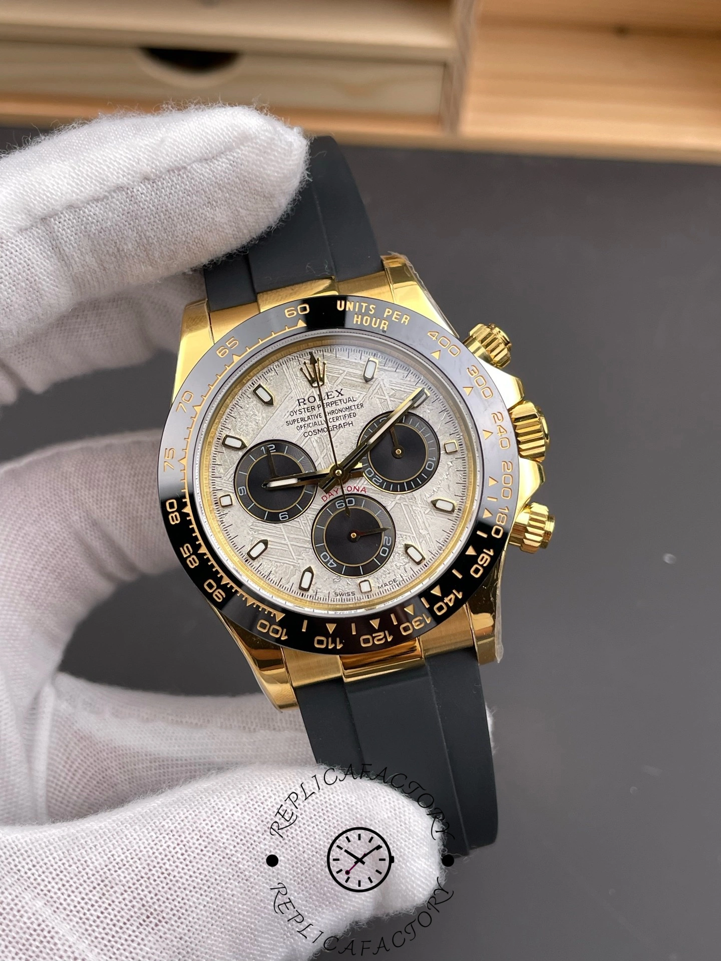 Replica 2025 Rolex Cosmograph Daytona 40mm 126518LN 0016 - QualitySwissReplica