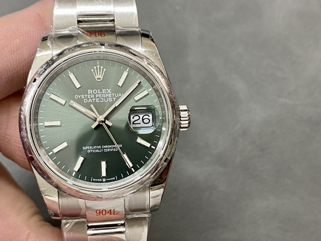 Replica Rolex Datejust 126200 Green Index Dial Stainless steel 36MM Unisex Watch - QualitySwissReplica