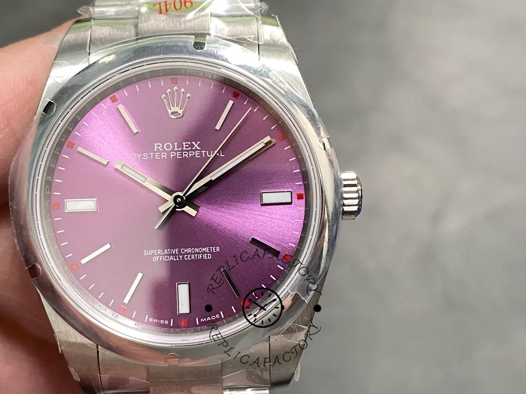 Replica Rolex Oyster Perpetual 39 Red Grape Dial Steel 114300 0002 Men's Watch - QualitySwissReplica