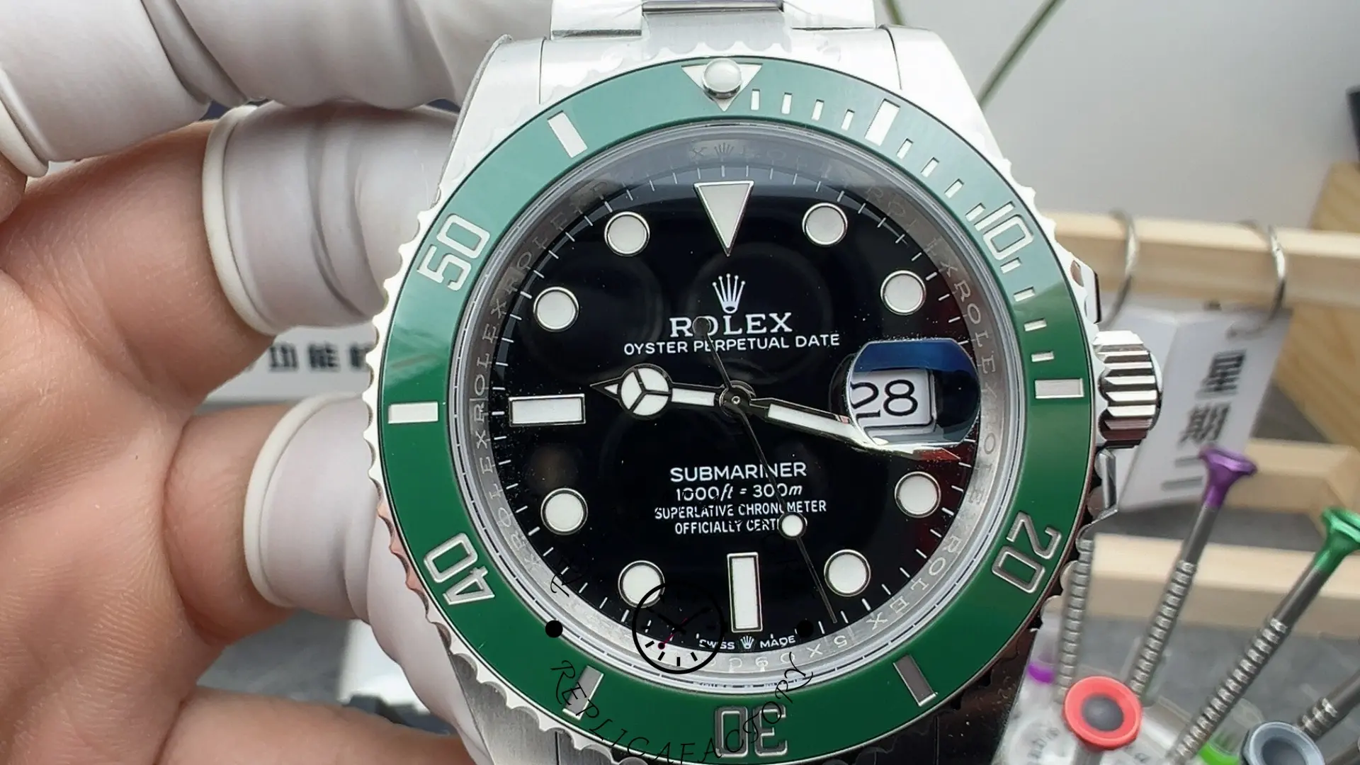 Replica Rolex Submariner 126610LV Green Bezel Black Dial 41mm Mens Watch - QualitySwissReplica