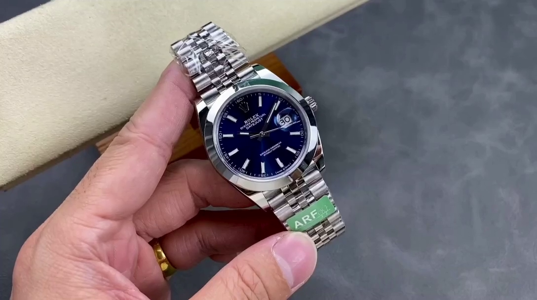 Replica Rolex Datejust 41 Blue Fluted Dial Stainless Steel Jubilee Bracelet 126300 0002 - QualitySwissReplica