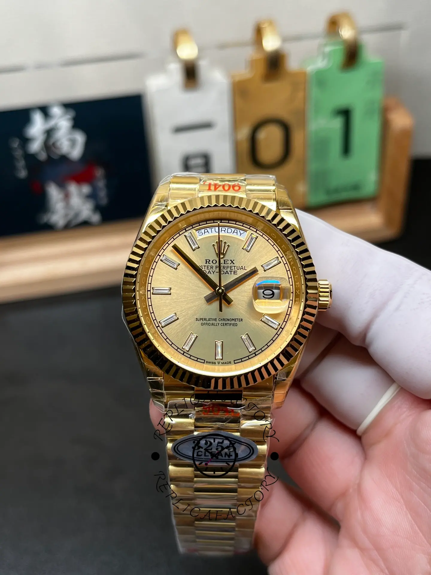 Replica Rolex Day Date 36 Champagne Dial Yellow Gold Bracelet 128238 0132 - QualitySwissReplica