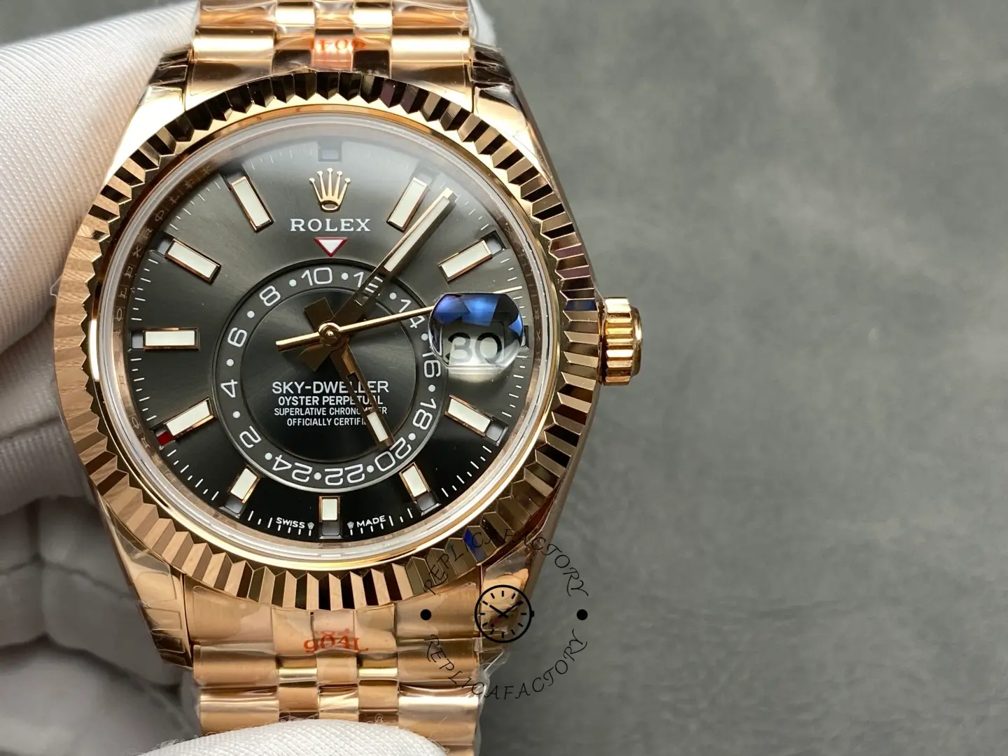 Replica Rolex Sky Dweller 42mm Everose Gold and Slate Grey Dial M336935-0008 - QualitySwissReplica
