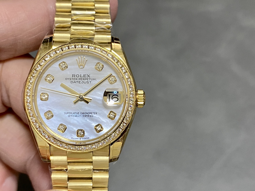 Replica Rolex Datejust 31 Yellow Gold Mother-of-Pearl Diamond Dial Diamond Bezel m278288rbr 0006 - QualitySwissReplica