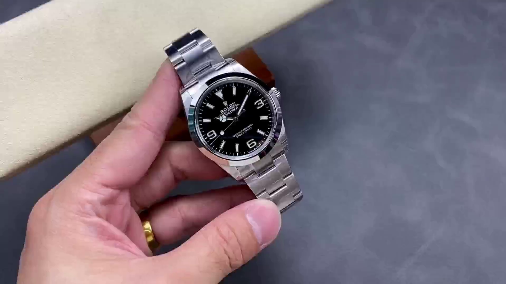 Replica Rolex Explorer SRL156 14270 Stainless Steel Black Dial 36MM Mens Watch - QualitySwissReplica