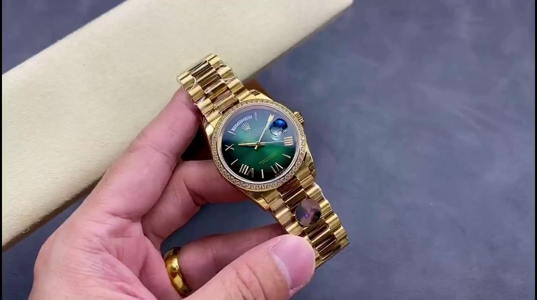 Replica Rolex Day Date 36 36mm Green Ombré Dial Diamond-Set Bezel President Bracelet m128348rbr 0068 - QualitySwissReplica