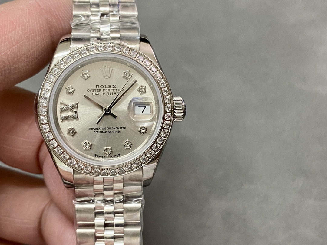 Replica Rolex Datejust 28mm White Gold Silver Diamond President 279139rbr 0003 Women's Watch - QualitySwissReplica