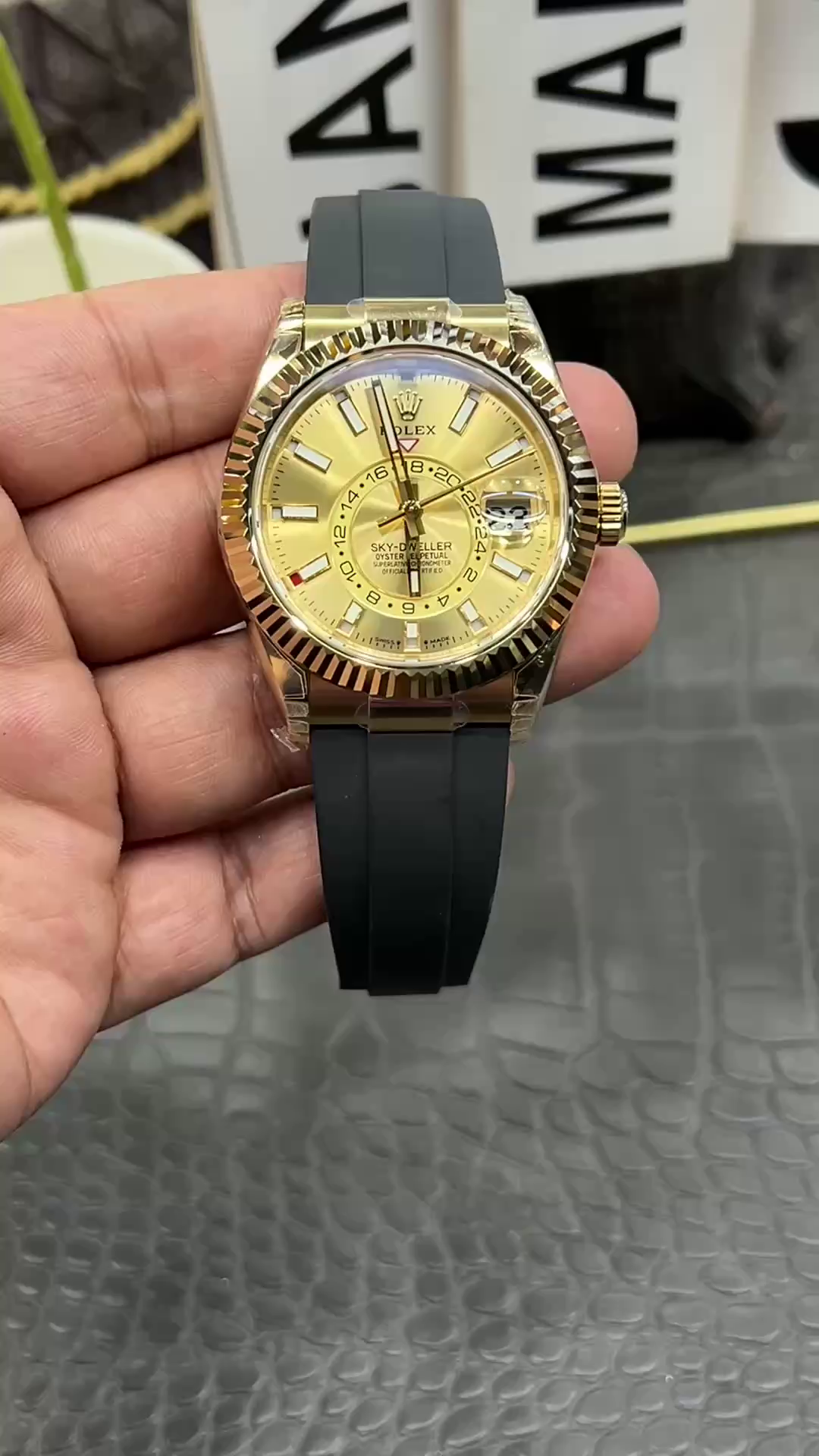 Replica Rolex Sky Dweller m336238 0001 42MM - QualitySwissReplica
