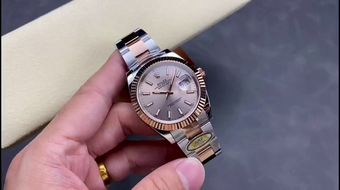 Replica Rolex Datejust 41mm Two Tone Rose Gold Sundust Index Dial 126331 0009 - QualitySwissReplica