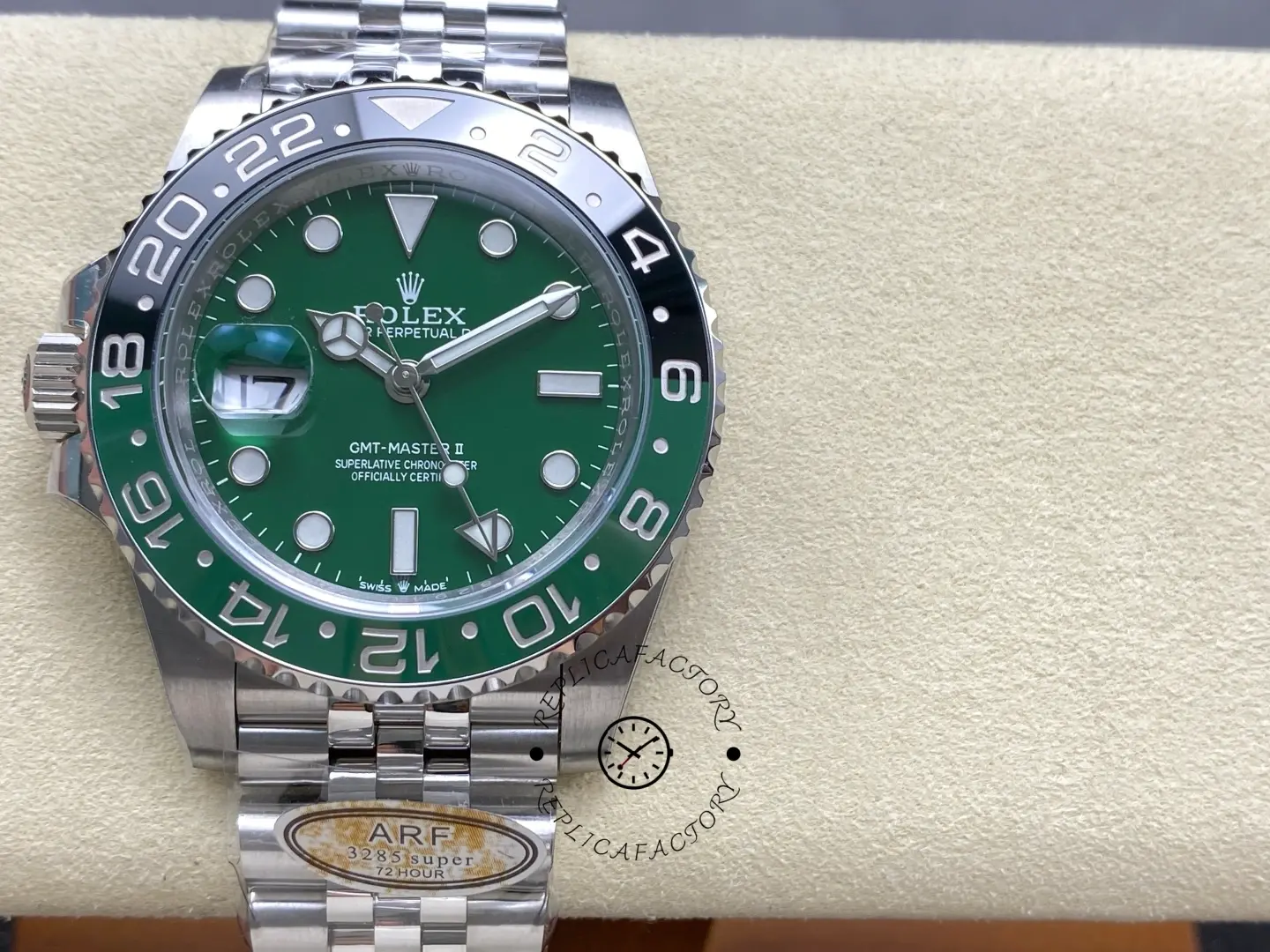 Replica Rolex GMT Master II Green Dial M126729VTNR 0002 1:1 Clone Jubilee Bracelet Watch - QualitySwissReplica