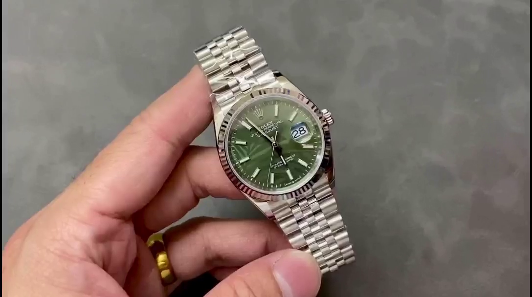 Replica Rolex Datejust 126234 Olive Green Palm Motif Dial 36MM Unisex Watch - QualitySwissReplica