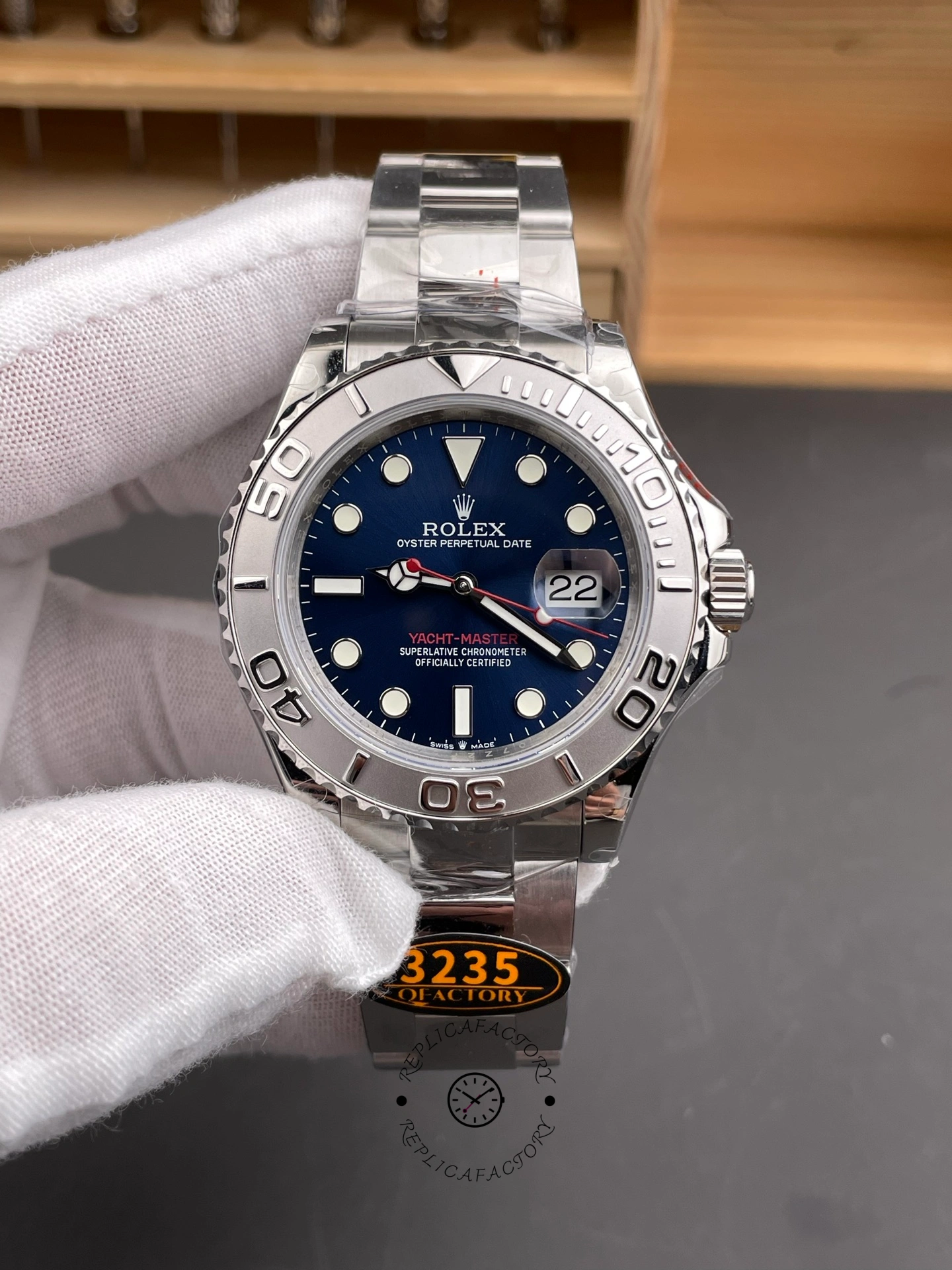 Replica Rolex Yacht-Master 126622 Platinum Bezel Blue Dial 40MM Mens Watch - QualitySwissReplica