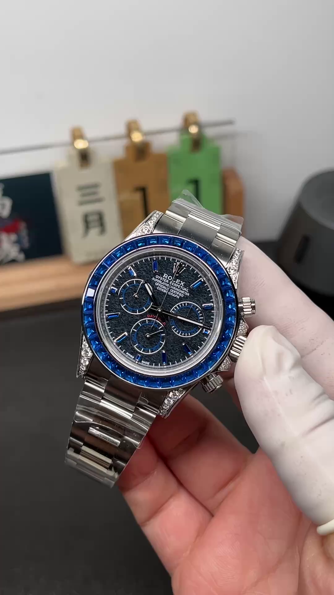 Replica Rolex Daytona 126599TSA Silver Sheen Obsidian Dial 40 Sapphire Bezel - QualitySwissReplica