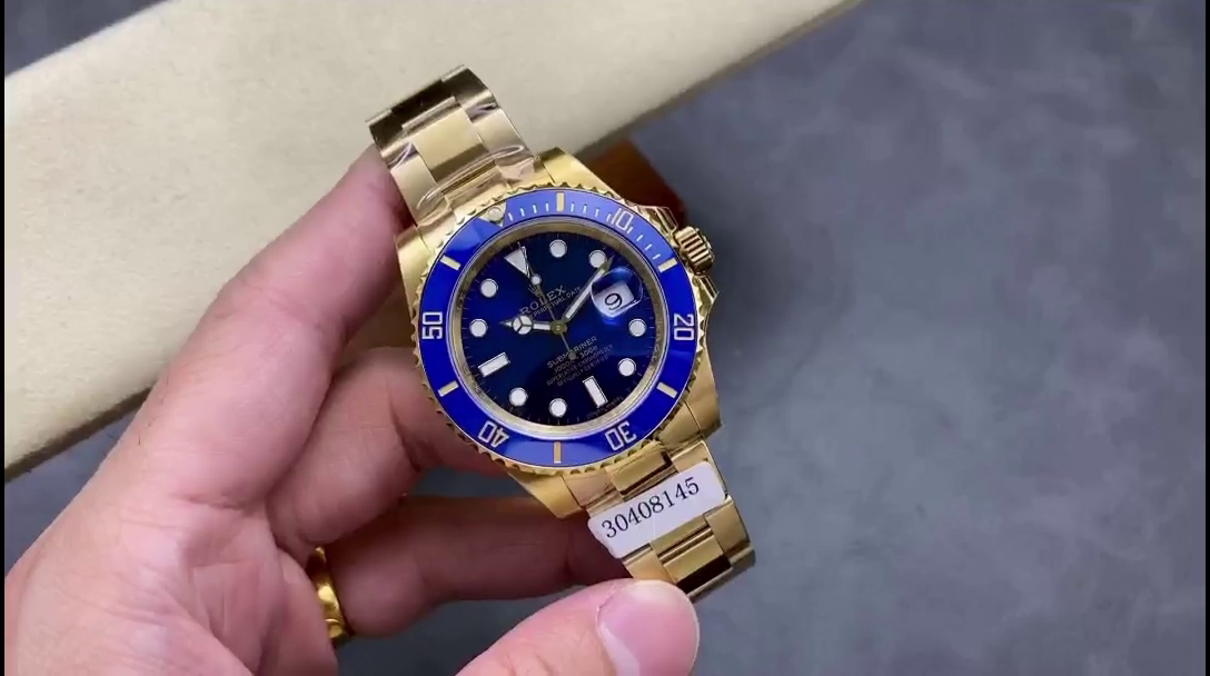 Replica Rolex Submariner 116618 Yellow Gold Blue Dial 40mm Mens Watch - QualitySwissReplica