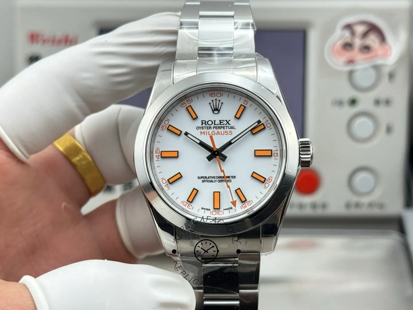 Replica Rolex Milgauss 116400-0002 Automatic White Dial 40mm Mens Watch - QualitySwissReplica