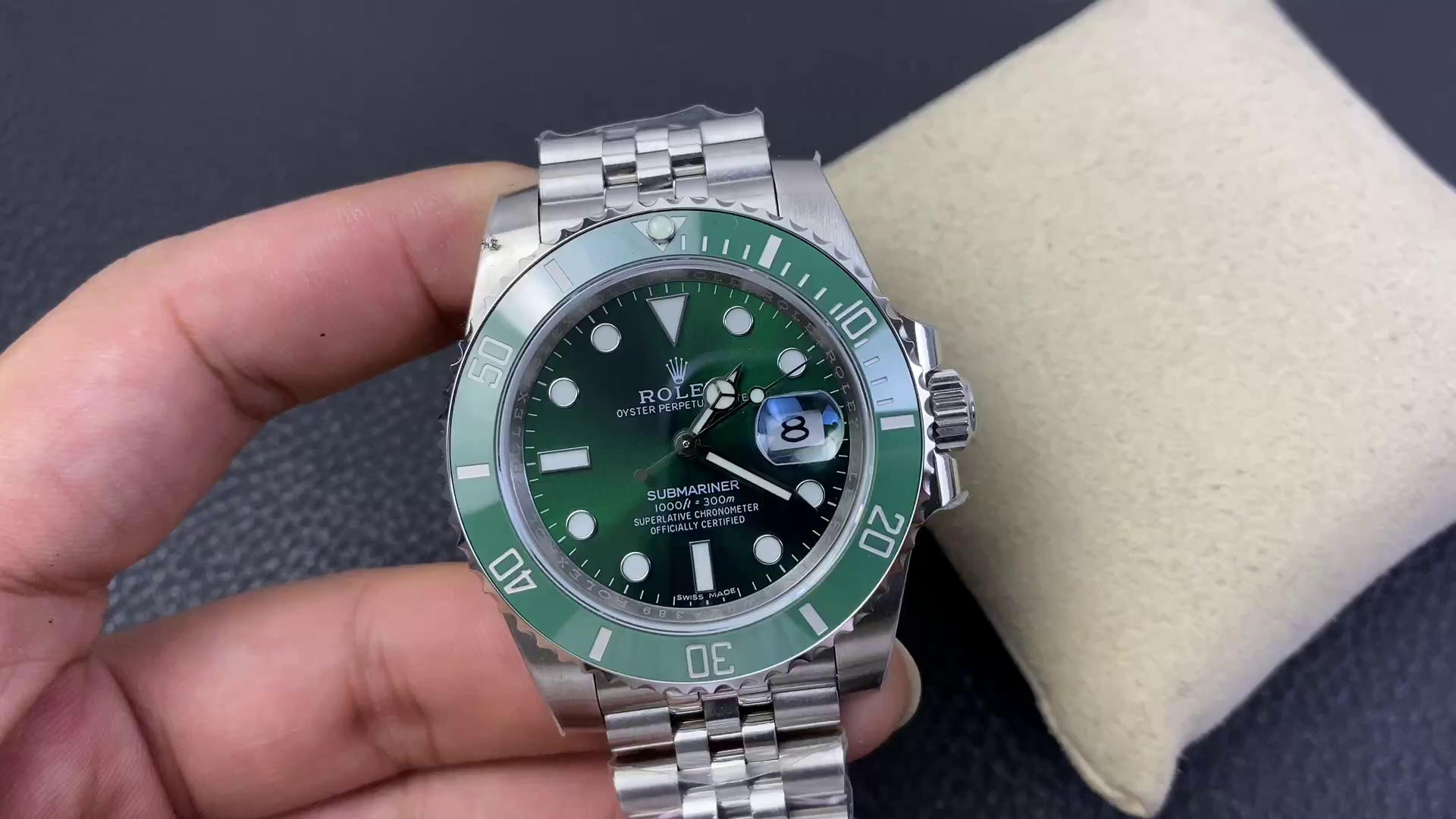 Replica Rolex Submariner 116610LV Jubilee Bracelet 40mm Green Dial Men's Diver - QualitySwissReplica