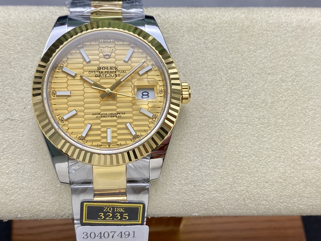 Replica Rolex Datejust 126233 Champagne Motif dial 36MM Unisex Watch - QualitySwissReplica
