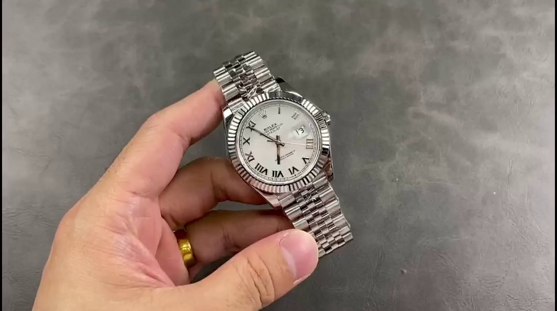 Replica Rolex Datejust 41 Automatic White Dial 126334 0024 - QualitySwissReplica