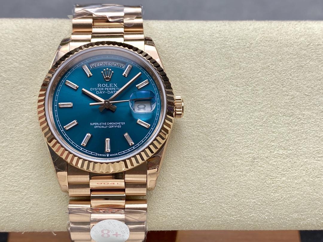 Replica Rolex Day Date Oyster 36 mm Everose Gold Blue Green Dial M128235 0085 - QualitySwissReplica