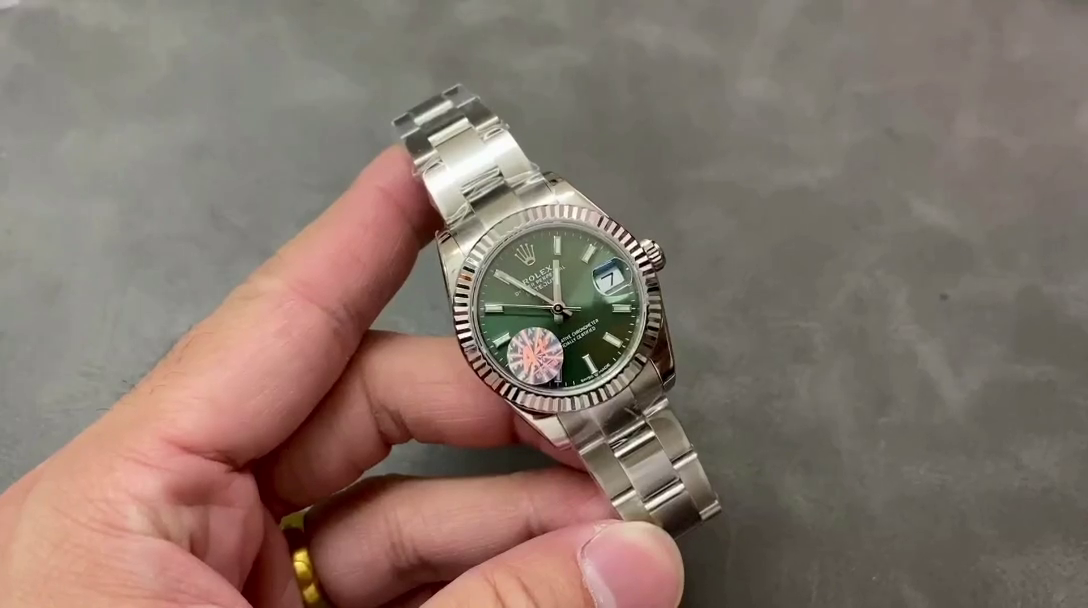 Replica Rolex Datejust 31 White Gold Mint Green Dial M278274 0017 Women's Watch - QualitySwissReplica