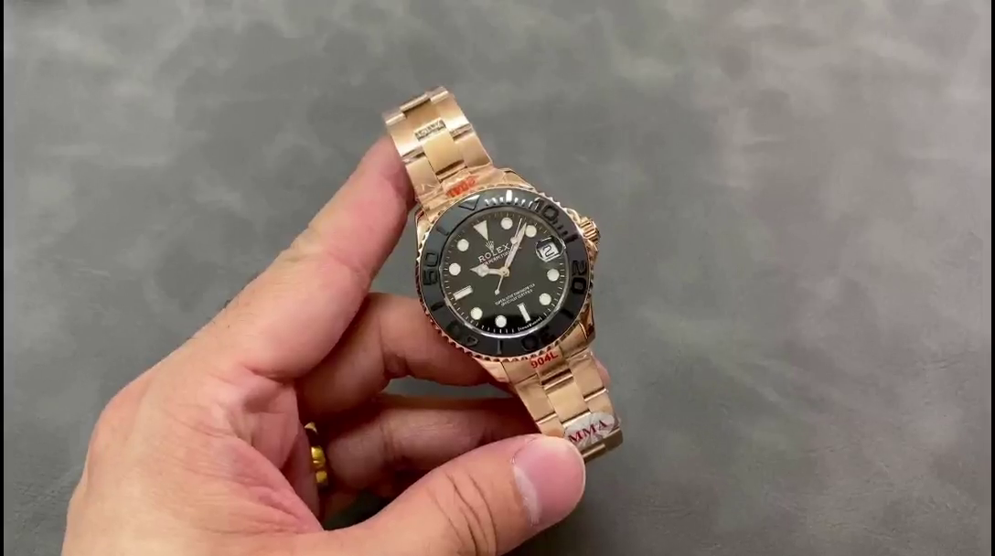 Replica Rolex Yacht Master 37mm Black Dial Oyster Bracelet m268655 Watch - QualitySwissReplica