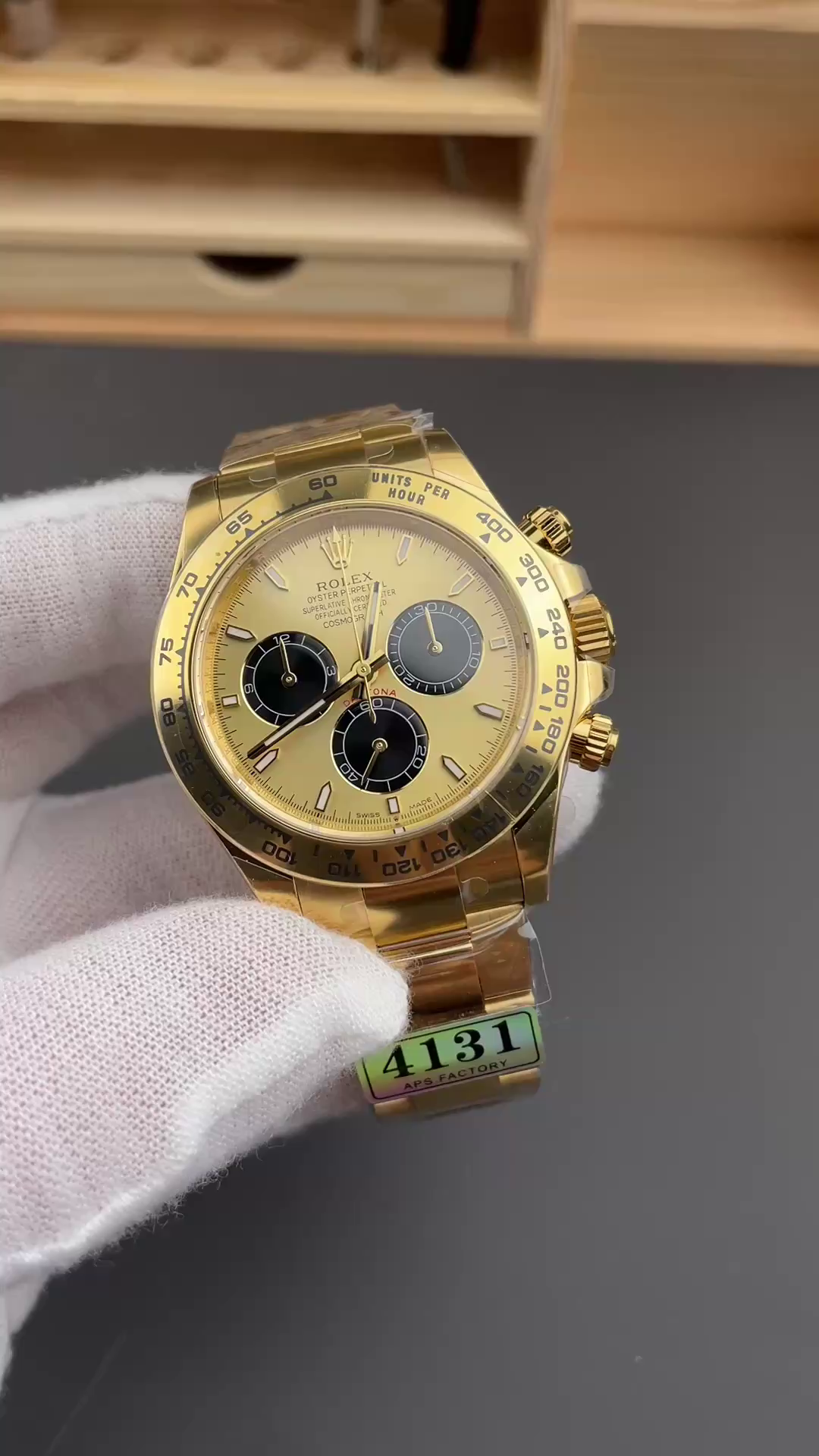 Replica Rolex Daytona 126508 0006 Yellow Gold on Bracelet 1:1 Watch - QualitySwissReplica