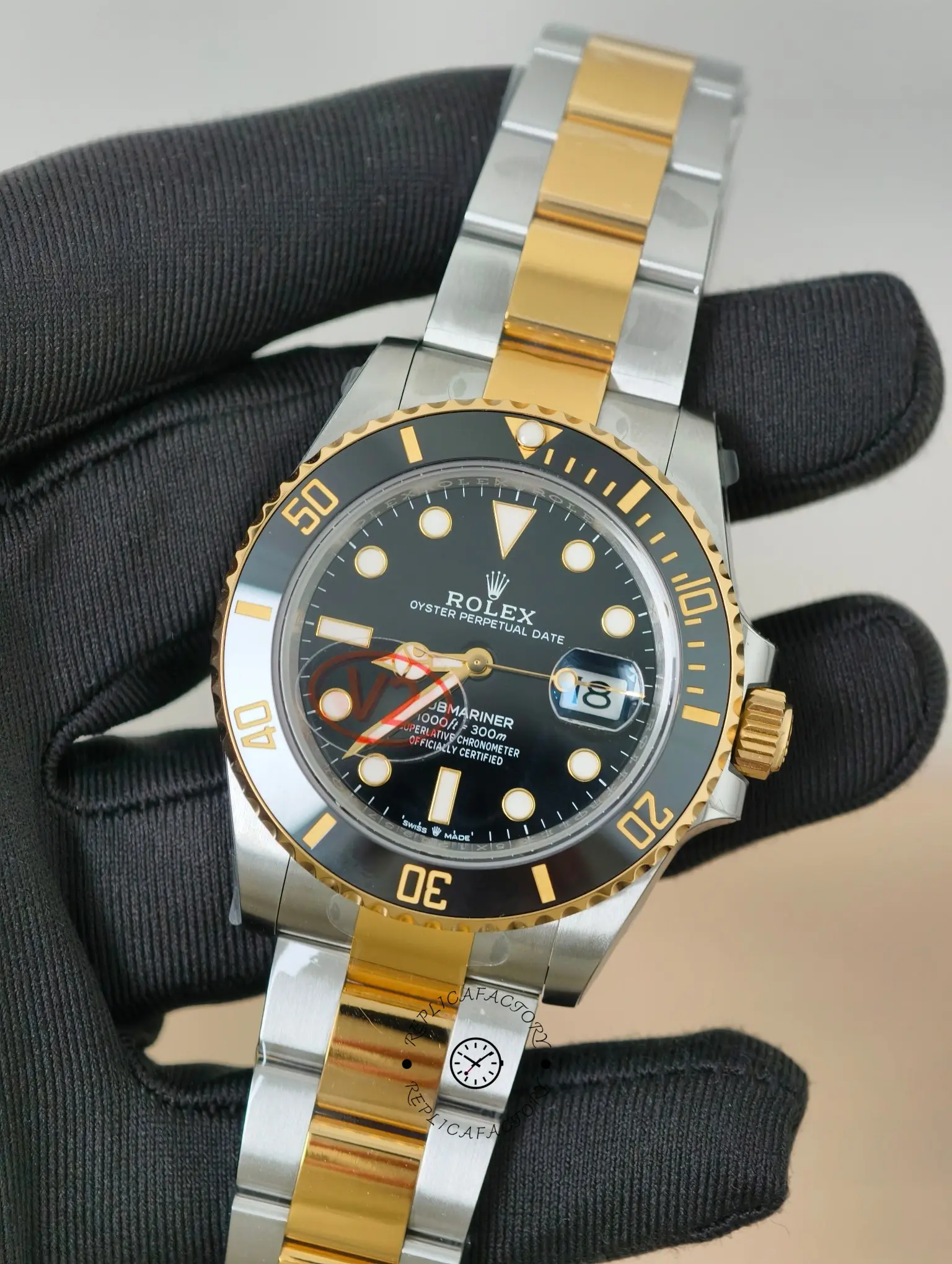 Replica Rolex Submariner Date 116613 Stainless Steel Case Black Dial 40mm Mens Watch - QualitySwissReplica