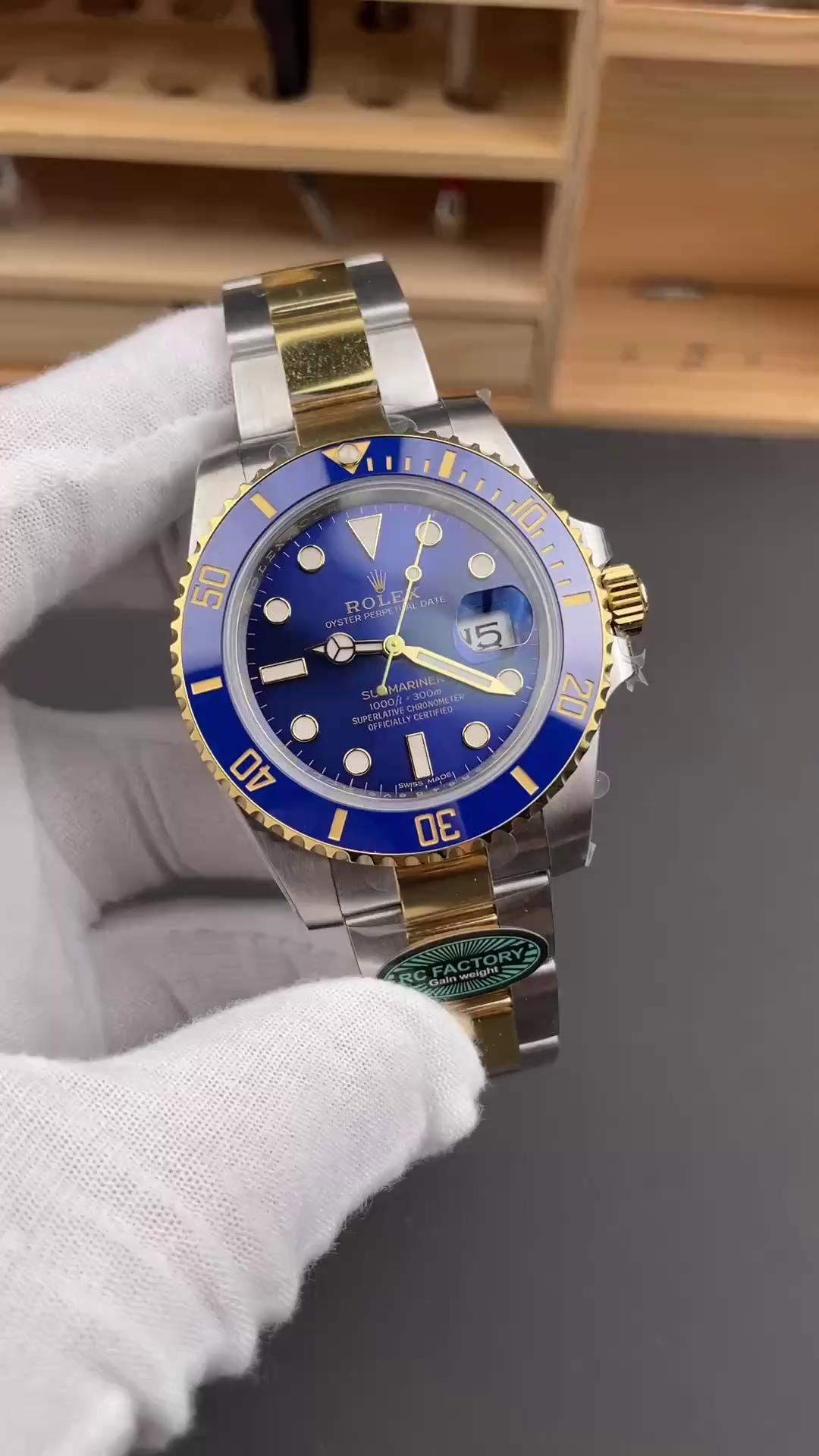 Replica Rolex Submariner Date 116613LB Two Tone Blue Dial 40mm Mens Watch - QualitySwissReplica