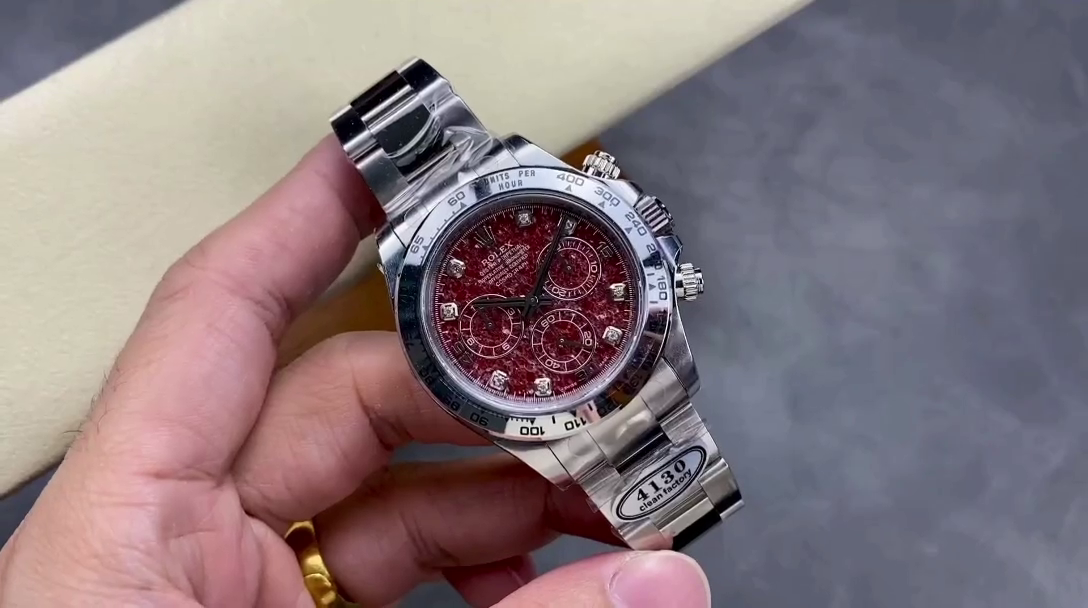 Replica Rolex Cosmograph Daytona 40MM White Gold Rare Rubellite Dial 116509 Men's Watch - QualitySwissReplica