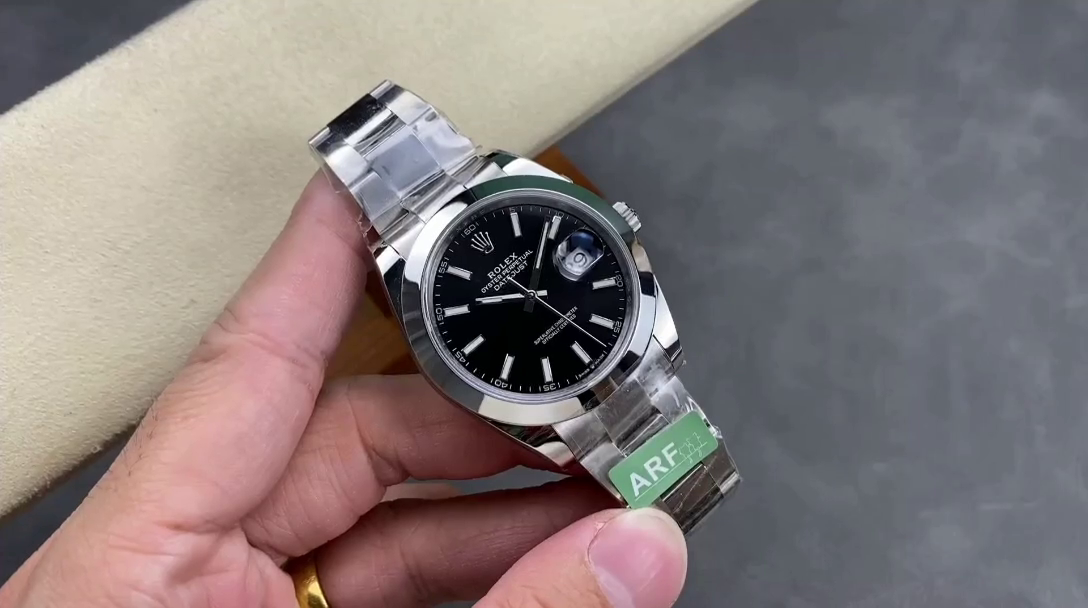 Replica Rolex Datejust 41mm Black Index Oyster Stainless Steel 126300 0011 Men's Watch - QualitySwissReplica