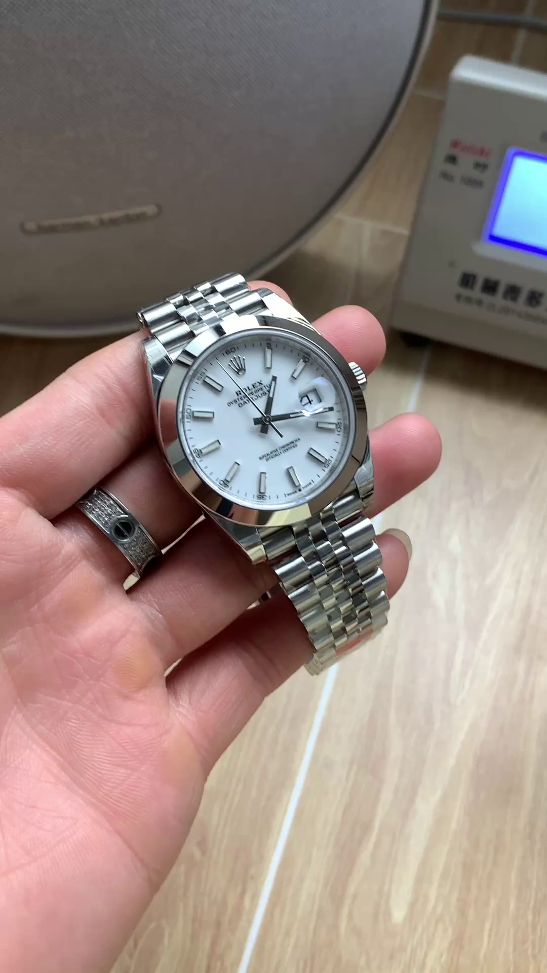 Replica Rolex Datejust 41mm Stainless Steel 126300 0006 White Index Jubilee - QualitySwissReplica