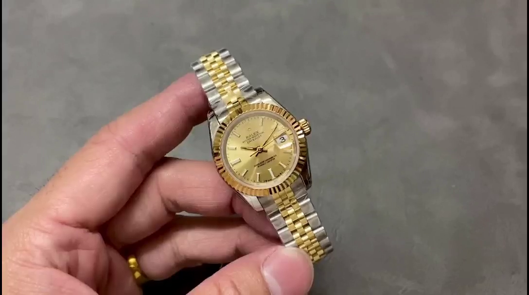 Replica Rolex Datejust 279173 Champagne Index Dial Fluted Bezel 28mm Lady Watch - QualitySwissReplica
