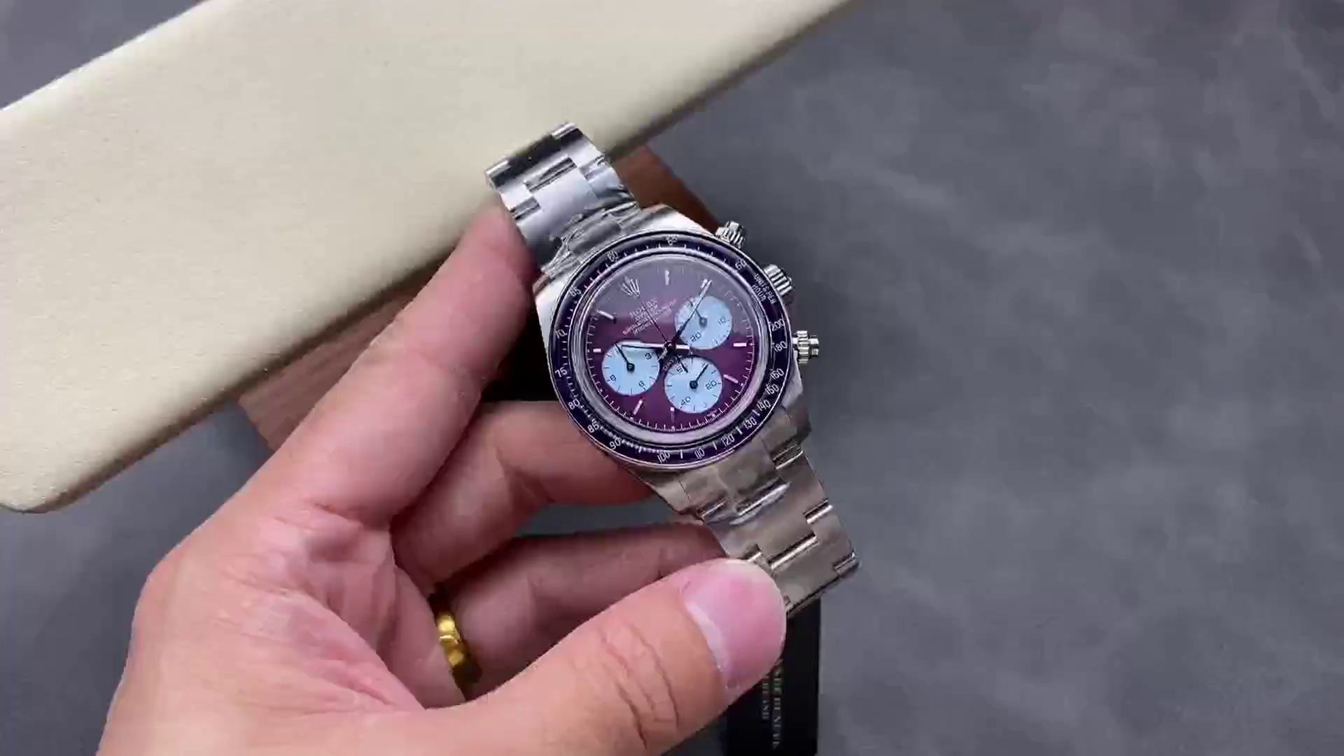 Replica Rolex Daytona Artisans de Genève Customized 40mm Burgundy Purple dial Mens Watch - QualitySwissReplica