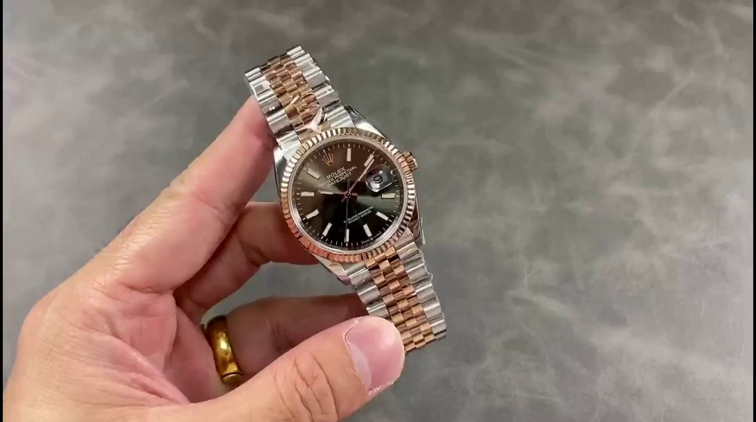 Replica Rolex DateJust 126231 Two-Tone SS Rose Gold Grey Rhodium Dial - QualitySwissReplica