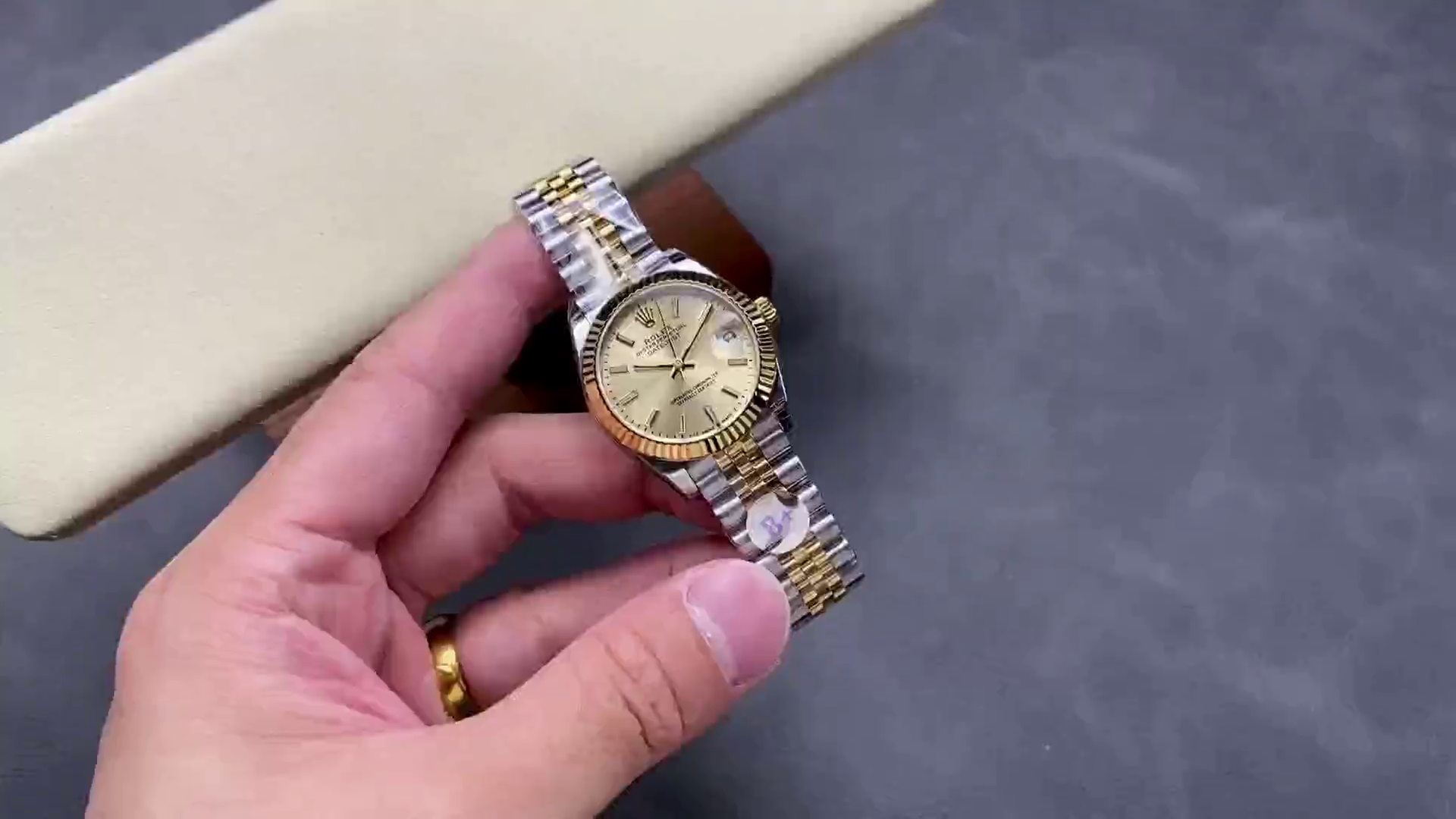 Replica Rolex Datejust 31 Champagne Dial 278273 0014 Women's Watch - QualitySwissReplica
