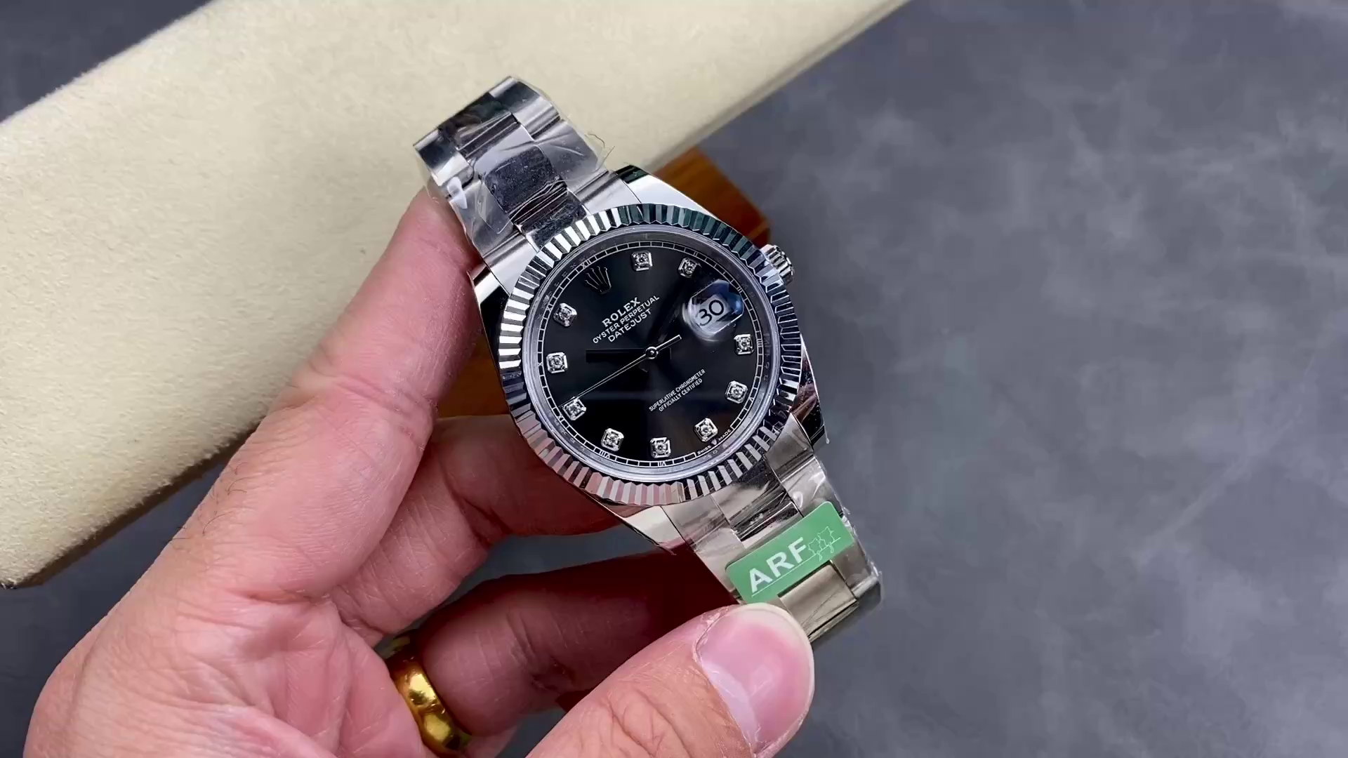 Replica Rolex Datejust m126334 0005 Fluted Bezel Dark Rhodium Grey Dial 41MM Mens Watch - QualitySwissReplica