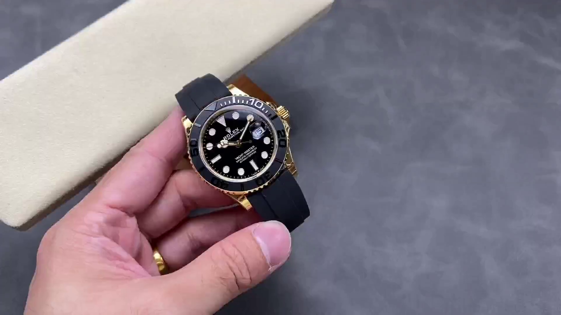 Replica Rolex Yacht Master M226658 0001 42MM - QualitySwissReplica