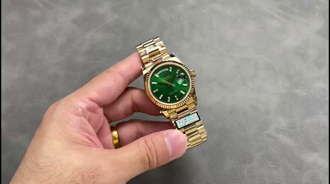 Replica Rolex Day Date 36 Yellow Gold Automatic Green Diamond Dial M128238 0130 - QualitySwissReplica