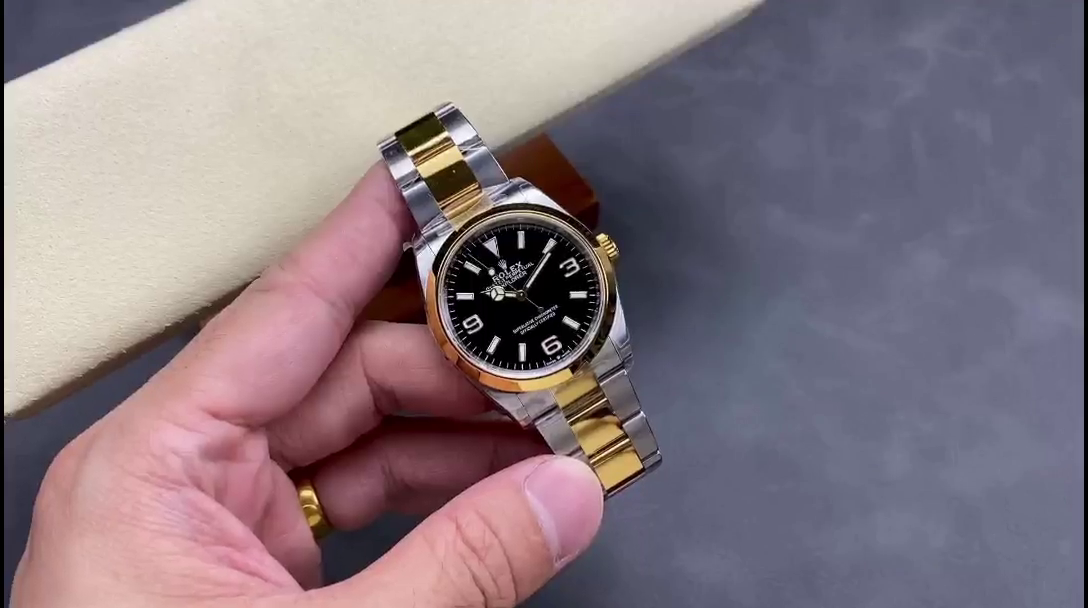 Replica Rolex Explorer 36 Black Dial Yellow Gold M124273 0001 Women's Watch - QualitySwissReplica
