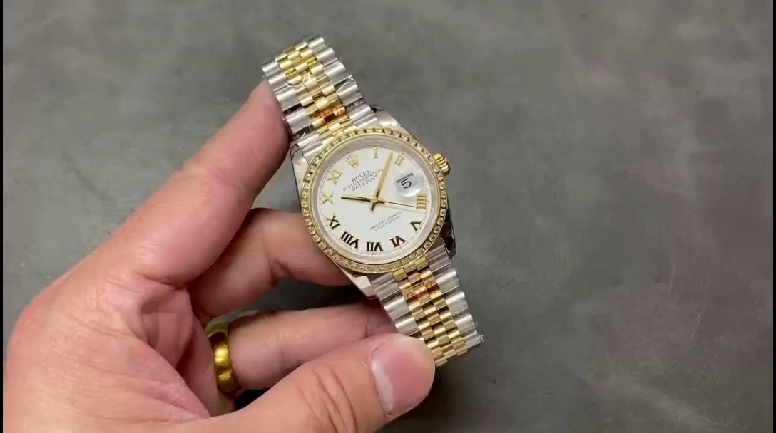 Replica Rolex Datejust 36 Yellow Gold & Diamonds White Roman Dial M126283RBR 0015 Women's Watch - QualitySwissReplica