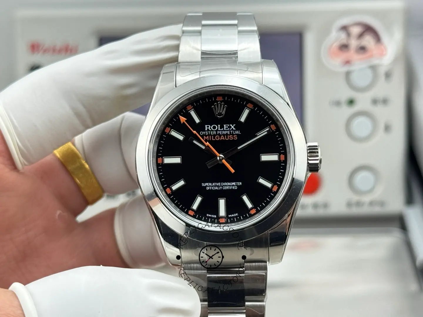 Replica Rolex Milgauss 116400-0001 Stainless Steel Black Dial 40mm Mens Watch - QualitySwissReplica
