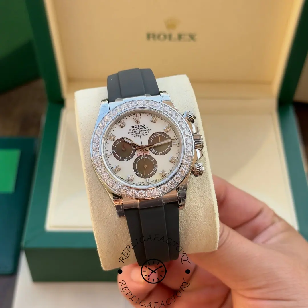 Replica 2024 Release Rolex Daytona Cosmograph 126589RBR 0001 40mm - QualitySwissReplica