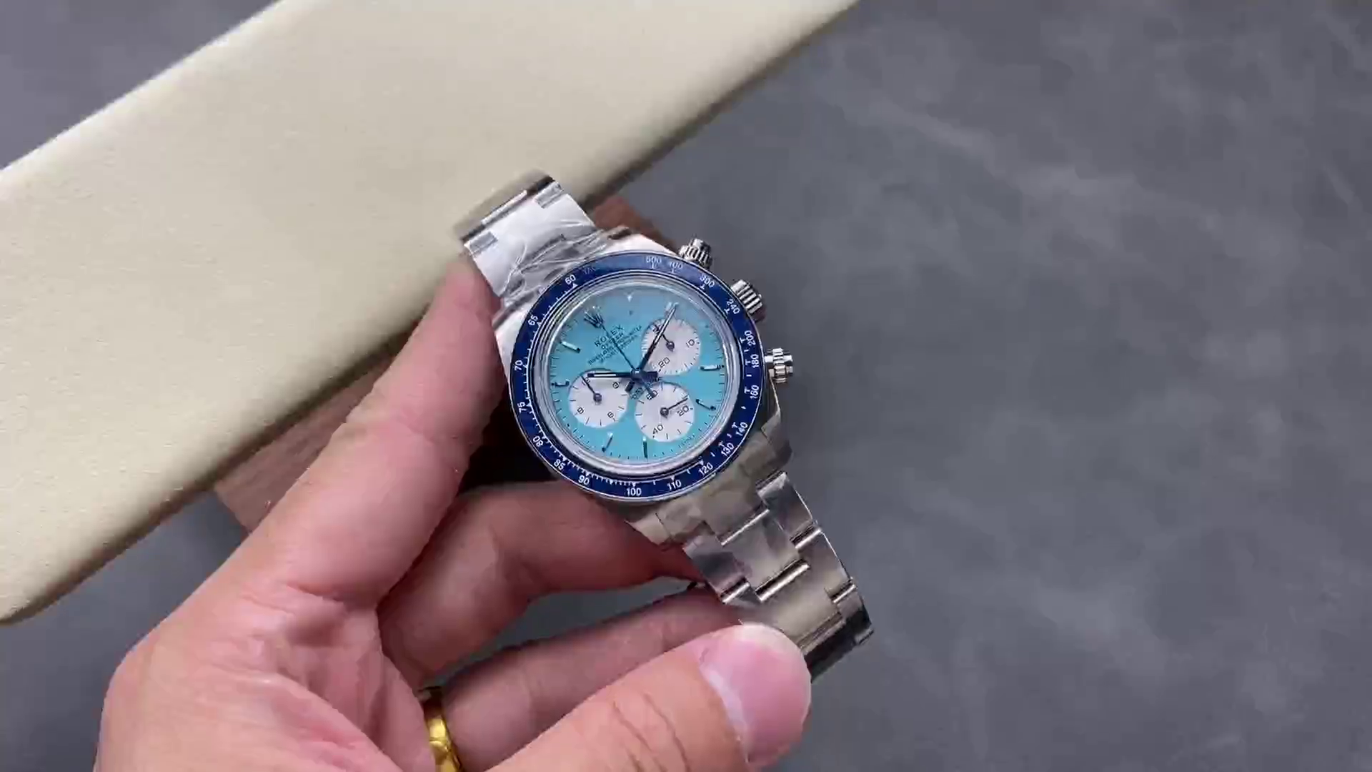 Replica Rolex Daytona Artisans de Genève Customized 40mm Blue Dial Mens Watch - QualitySwissReplica