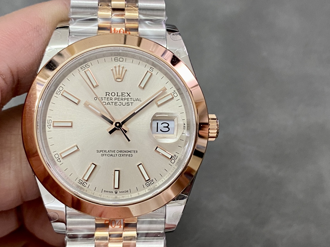Replica Rolex Datejust 41MM 126301 0010 Rose Gold Sundust Index Dial Mens Watch - QualitySwissReplica