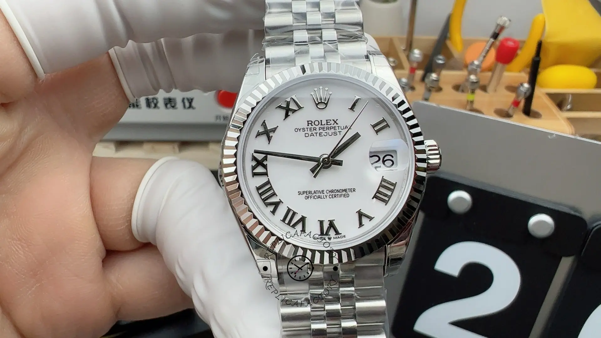 Replica Rolex Datejust 31 White Roman Dial Fluted Bezel Jubilee 278274 0010 Ladies Watch - QualitySwissReplica