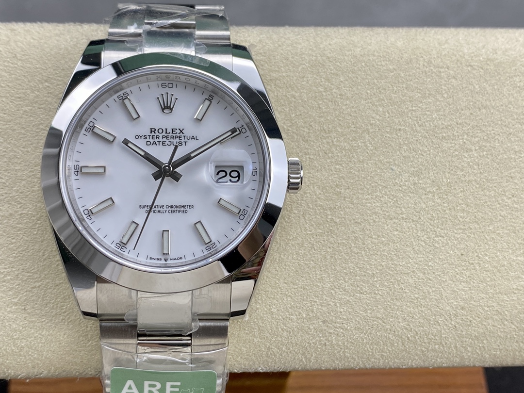 Replica Rolex Datejust 41 Stainless Steel White Dial M126300 0005 Men's Watch - QualitySwissReplica