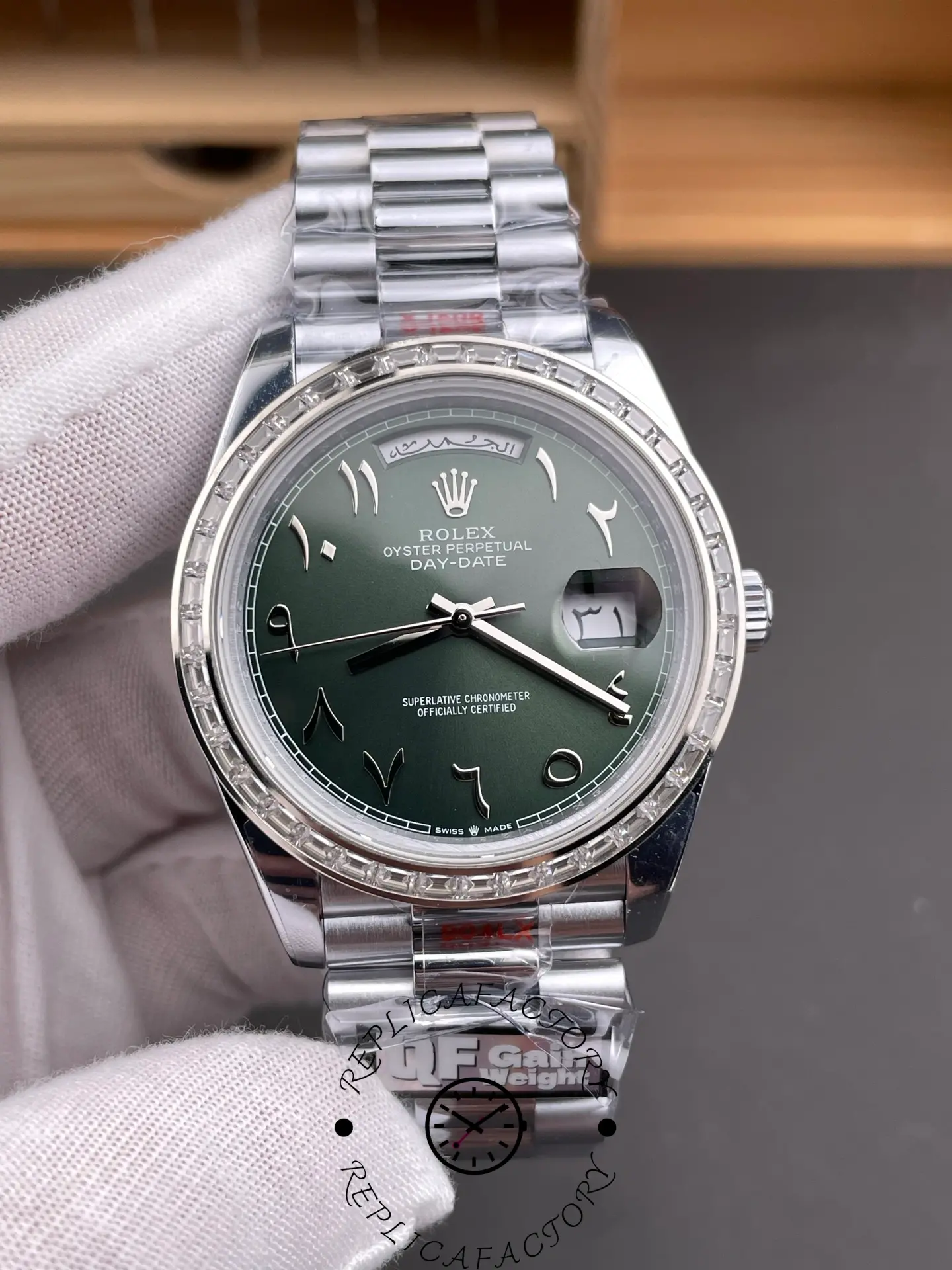 Replica Rolex Day-Date 40 Platinum Arabic Numerals Green with Diamonds 228396tbr - QualitySwissReplica